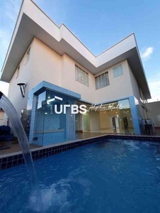 Casa com 5 quartos à venda no bairro Residencial Goiânia Golfe Clube, 454m²