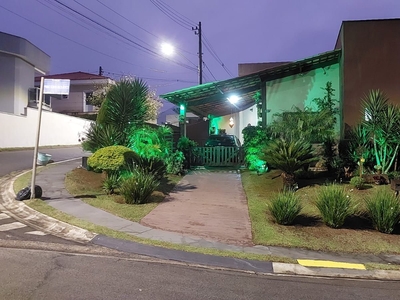 Casa em Vila São Francisco, Cotia/SP de 89m² 2 quartos à venda por R$ 749.000,00