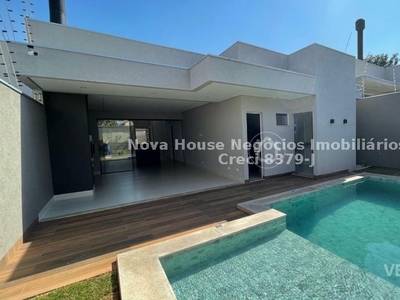 Casa Térrea com 3 Quartos à Venda por R$ 1.390.000