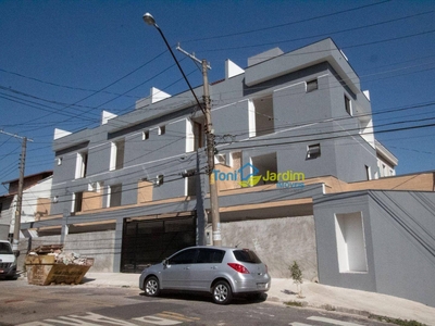 Sobrado em Vila Santo Alberto, Santo André/SP de 200m² 3 quartos à venda por R$ 749.000,00