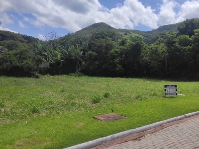 Terreno em Ratones, Florianópolis/SC de 608m² à venda por R$ 848.000,00