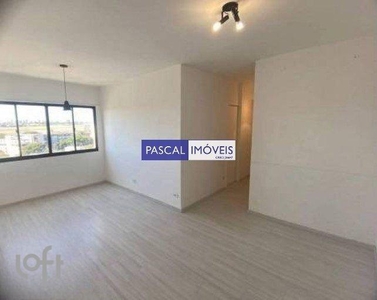 Apartamento à venda em Campo Belo com 64 m², 2 quartos, 1 suíte, 1 vaga