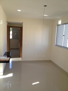 Apartamento à venda em Cruzeiro com 50 m², 2 quartos, 1 suíte, 2 vagas