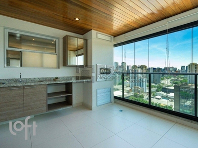 Apartamento à venda em Santo Amaro com 105 m², 3 quartos, 1 suíte, 2 vagas