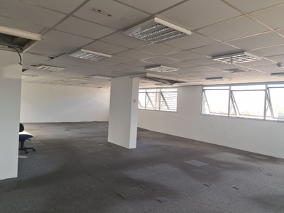 Conjunto em Centro, Santos/SP de 441m² à venda por R$ 971.000,00