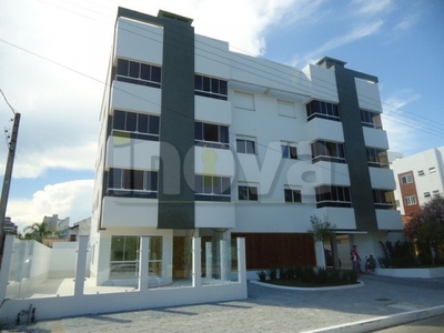 APARTAMENTO COM 02 DORMITÓRIOS NO CENTRO DE TRAMANDAÍ