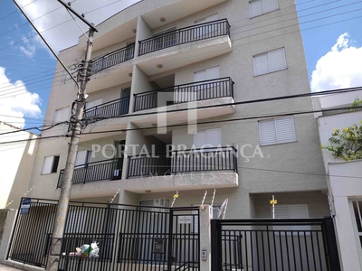 Apartamento em Centro, Bragança Paulista/SP de 60m² 2 quartos à venda por R$ 348.000,00