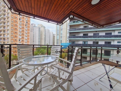 Apartamento em Centro, Guarujá/SP de 150m² 4 quartos à venda por R$ 749.000,00