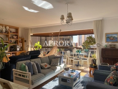 Apartamento em Centro, Londrina/PR de 178m² 4 quartos à venda por R$ 849.000,00
