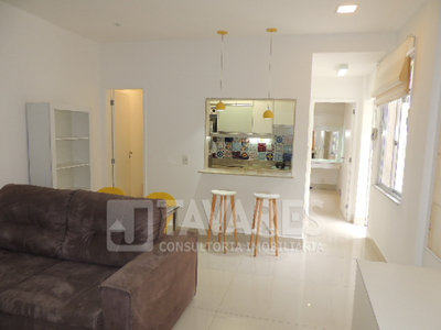 Apartamento em Copacabana, Rio de Janeiro/RJ de 44m² 1 quartos para locação R$ 2.500,00/mes