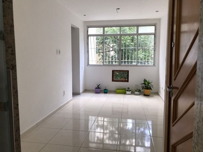 Apartamento em Santa Rosa, Niterói/RJ de 85m² 2 quartos à venda por R$ 240.000,00 ou para locação R$ 1.300,00/mes