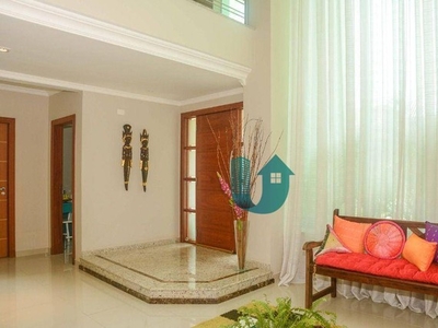 Casa com 3 dormitórios à venda, 379 m² por R$ 2.380.000,00 - Santa Felicidade - Curitiba/P