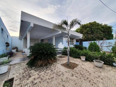 Casa com 4 dormitórios à venda, 220 m² por R$ 2.500.000,00 - Marquês de Paranaguá - Teresi