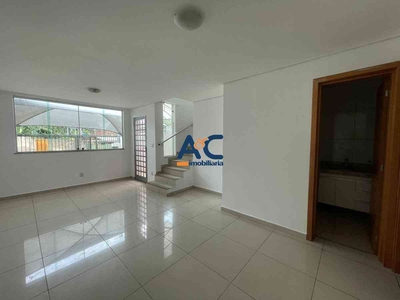 Casa com 4 quartos para alugar no bairro Paquetá, 140m²