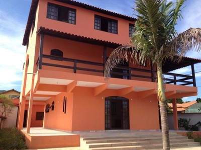 Casa de 436 metros quadrados no bairro Itaipuaçu com 3 quartos