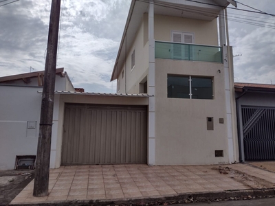 Casa em Centro, Piracicaba/SP de 160m² 3 quartos à venda por R$ 299.000,00