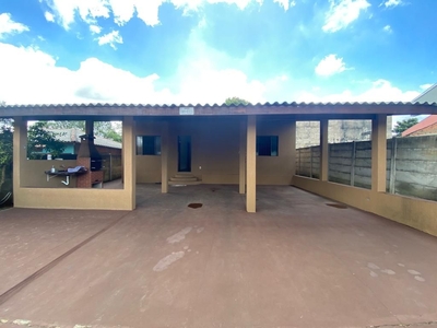 Casa em Chapada, Ponta Grossa/PR de 70m² 3 quartos para locação R$ 1.000,00/mes