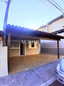 Casa em Conjunto Habitacional Santiago II, Londrina/PR de 110m² 3 quartos à venda por R$ 339.000,00