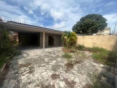 Casa em Lagoa Nova, Natal/RN de 160m² 3 quartos à venda por R$ 314.000,00