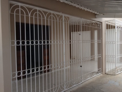 Casa em Mangabeira, João Pessoa/PB de 200m² 3 quartos à venda por R$ 269.000,00