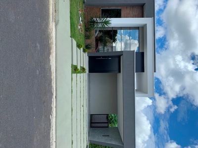 Casa em Ponta Negra, Manaus/AM de 170m² 3 quartos à venda por R$ 1.150.000,00