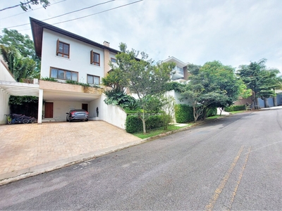 Casa em Pousada dos Bandeirantes, Carapicuíba/SP de 354m² 4 quartos à venda por R$ 2.299.000,00 ou para locação R$ 9.790,00/mes