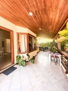 Casa em Serra Grande, Niterói/RJ de 120m² 4 quartos à venda por R$ 639.000,00