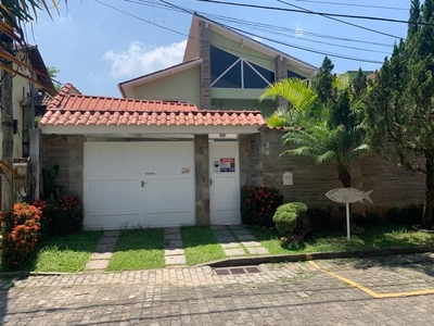 Casa em Vargem Grande, Rio de Janeiro/RJ de 240m² 4 quartos à venda por R$ 848.900,00 ou para locação R$ 5.800,00/mes
