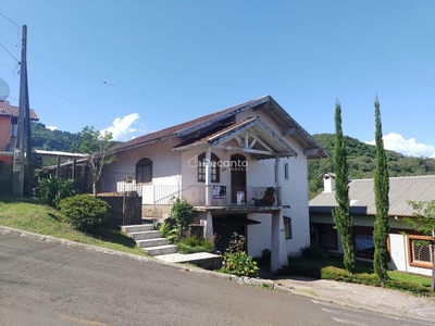 Casa em Várzea Grande, Gramado/RS de 200m² 3 quartos à venda por R$ 688.000,00