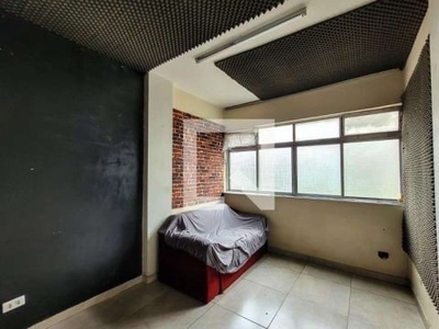 Kitnet / Stúdio para Aluguel - Liberdade, 1 Quarto, 32 m² - São Paulo