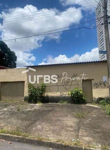 Lote à venda no bairro Leste Universitário, 374m²