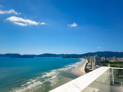 Penthouse em Meia Praia, Itapema/SC de 428m² 4 quartos à venda por R$ 13.405.171,00