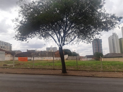 Terreno em Centro, Londrina/PR de 10m² à venda por R$ 16.999.000,00