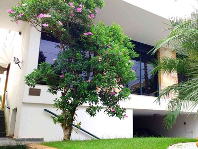 Casa com 3 quartos à venda no bairro Jardim Paulistano, 312m²