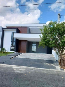 Casa em Condomínio com 3 quartos à venda no bairro Aparecidinha, 176m²