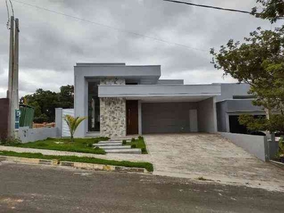 Casa em Condomínio com 3 quartos à venda no bairro Cajuru do Sul, 150m²