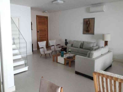 Casa em Condomínio com 4 quartos à venda no bairro Parque Bela Vista, 450m²