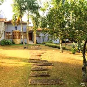 Casa em Condomínio com 4 quartos à venda no Condomínio Fechado Village Haras São Luiz, 450m²