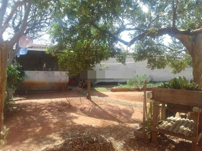 Lote à venda no bairro Jardim Eulina