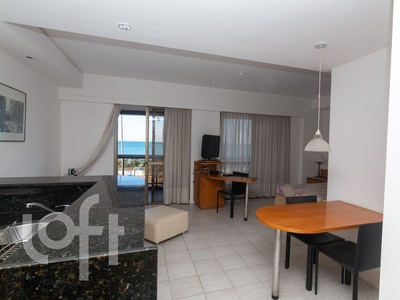 Apartamento à venda em Barra da Tijuca com 80 m², 1 quarto, 1 suíte, 1 vaga