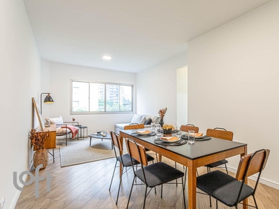 Apartamento à venda em Vila Olímpia com 94 m², 3 quartos, 1 vaga