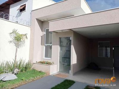 Casa com 3 quartos à venda no bairro Urias Magalhães, 118m²