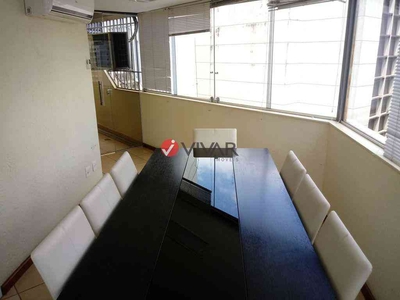 Sala à venda no bairro Funcionários, 227m²