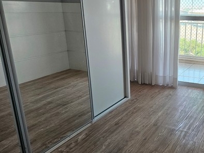 Apartamento 03 quartos para locação na Barra da Tijuca com 94m²