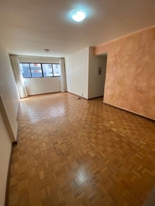 Apartamento com 3 dormitórios para alugar, 87 m² por R$ 2.638,59/mês - Cristo Rei - Curiti