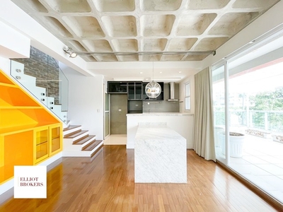 Apartamento para aluguel possui 108 metros quadrados com 1 quarto em Campo Belo - São Paul