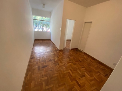 Apartamento para aluguel tem 40 metros quadrados com 1 quarto em Centro - Belo Horizonte -