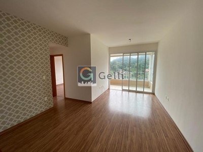 Apartamento- Petrópolis, Castelânea