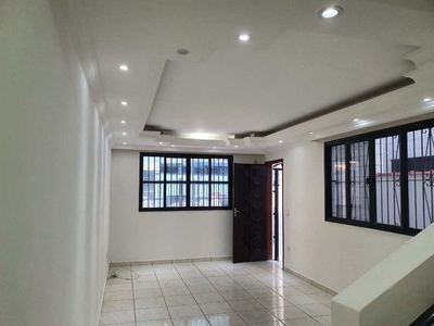 Casa com 2 dorms, Guilhermina, Praia Grande, Cod: 300997