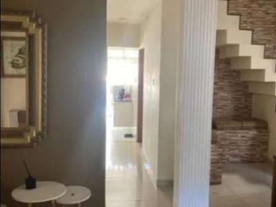 Excelente casa duplex para alugar no cachambi